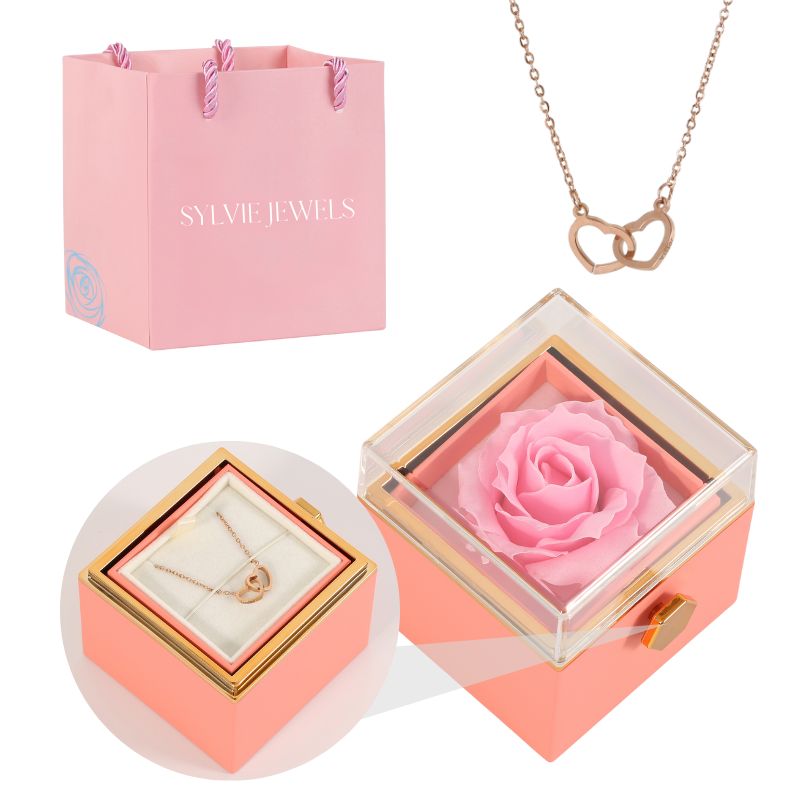 Coffret Rose Éternelle avec Collier Gravé